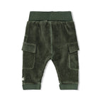 Feetje | gerippte Samthose - Wiggle and Waddle